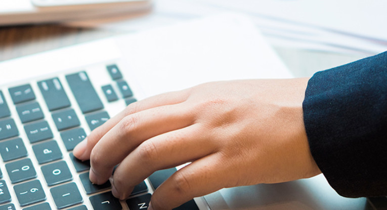 Cuenta de usuario y contraseña DIAN actualizada y fácil de recordar