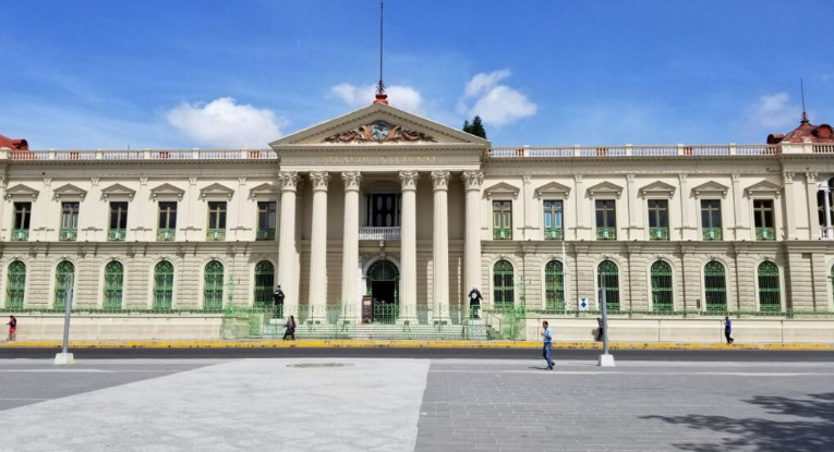 ¿Qué implica que bitcoin sea una moneda oficial? Una mirada al caso de El Salvador