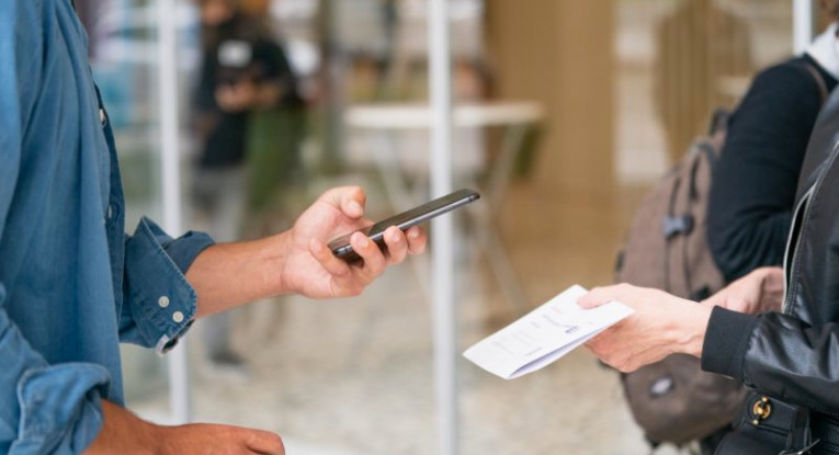 DIAN reglamenta la circulación de la factura electrónica de venta como título valor